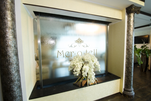 Hotel Merotell Меротель